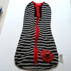 Woombie size small swaddle with front vent and dual direction zipper